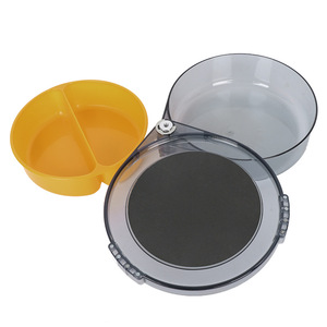 Tazón Magnético de Doble Cara con Compartimento para Mezclar Cebo de Pesca, Recipiente de Plástico para Estanques y Pesca de Carpas - Product Image 1