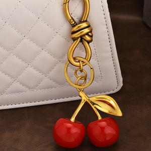 Lilangda mới sang trọng Túi Mặt dây chuyền cá nhân handmade <span class=keywords><strong>Keyring</strong></span> phụ kiện quan trọng bán buôn <span class=keywords><strong>Hot</strong></span> Bán Cherry Apple Keychain - Product Image 5