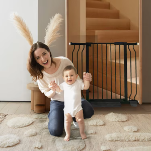 Chocchick personnalisé largeur <span class=keywords><strong>extensible</strong></span> escalier barrière métal matériel enfants Protection Portable en gros bébé barrière de sécurité avec son - Product Image 2