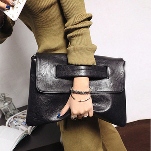 Borse a Tracolla in Pelle Morbida con Cinturino, Pochette a Busta, Vendita all'Ingrosso - Product Image 1