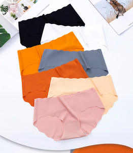 Culottes sans couture confortables et sexy à bordure festonnée/à volants, vente en gros du fabricant - Product Image 5