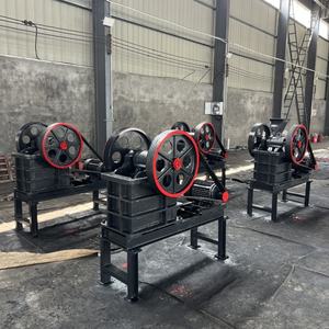 Мобильная щековая дробилка на гусеничном шасси мощностью 15 кВт для переработки отходов на месте - Product Image 4