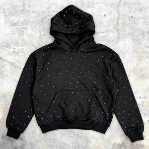 Hoodie Homme Streetwear Oversize de Haute Qualité 450 g/m² avec Impression Strass Personnalisée, Épaules Tombantes et Coupe Courte Boxy - Product Image 1