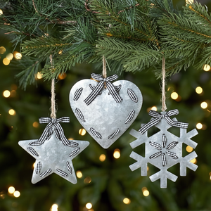 เครื่องประดับคริสมาสต์ทำมือที่สวยงามเหมาะสำหรับการตกแต่งต้นไม้วันหยุดที่มีเสน่ห์สง่างามเหนือกาลเวลา - Product Image 1