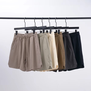 Pantaloncini da uomo in tinta unita da uomo a maniche corte t-shirt completo da uomo sottile estate due pezzi <span class=keywords><strong>Set</strong></span> di <span class=keywords><strong>abbigliamento</strong></span> - Product Image 4