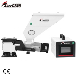 Mini Volumetrische <span class=keywords><strong>Doser</strong></span> Hulpplastic Spuitgietmachine - Product Image 1