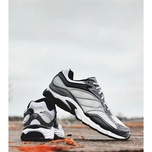 Scarpe da Ginnastica Saucony Triple Black in Pelle per Uomo e <span class=keywords><strong>Donna</strong></span>, <span class=keywords><strong>Sneakers</strong></span> da Outdoor - Product Image 3