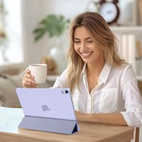 Coque fine et intelligente avec dos translucide en PC rigide, support pliable à trois volets, protection intégrale pour iPad Air 11 pouces M4 M3 A16 11 pouces Pro 11