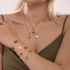 Conjunto de joyería de moda 18K chapado en oro Chapado en cuatro hojas trébol flor pulsera collar pendiente para mujer - Product Image 1