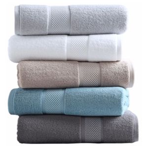 Juego de Toallas de Baño Rosadas de Lujo, 100% Algodón No Tejido, con Material Orgánico, a Prueba de Niños, Desechables, Ideales para Regalos y Golf - Product Image 1