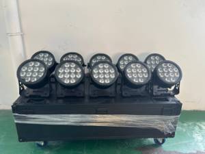 10 pezzi all'aperto Ip65 12x18w RGBWAUV 6 in1 batteria senza fili luce Wifi controllo del telefono Touch Display - Product Image 2