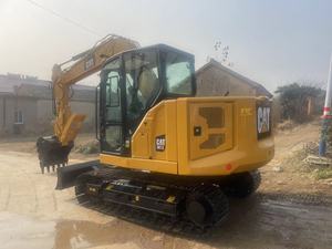 Mini-excavatrice d'occasion 2023 de 7 tonnes avec godet de 0,33 m, moteur, pompe à engrenages, roulement, boîte de vitesses, panneau de commande PLC et écran d'affichage - Product Image 1