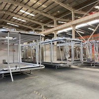 Villa modulaire extensible en forme de capsule spatiale avec mur en verre pour stations de montagne, hôtels en bord de mer et vie en plein air écologique
