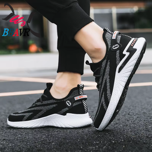 Chaussures de sport pour hommes, baskets de course, lot de stock, sans marque, décontractées, noires, en tissu PVC, maille, protection des pieds, 1 paire - Product Image 4