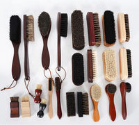 Brosse de nettoyage de chaussures LGL LGL-DZ001 à manche en bois personnalisable, poils personnalisables (doux/raides), conception portative, entretien industriel sur mesure