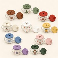Gobelet d'apprentissage en silicone personnalisé OEM pour tout-petits avec 2 couvercles interchangeables (croix et paille) - Tasse d'alimentation de Noël