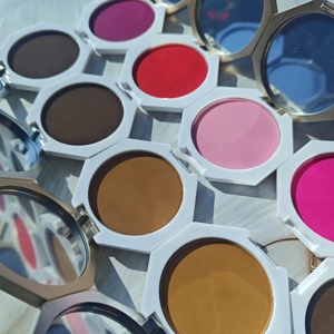 Personnalisez votre propre logo, blush hautement pigmenté avec étui noir, poudre pressée pour le maquillage des joues, blush en marque privée - Product Image 3