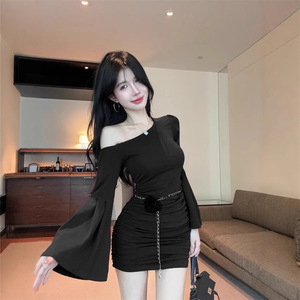 Purple Asymmetric Off Shoulder Bodycon Dress With <b>Waist</b> <b>Chain</b> High <b>Waist</b> Pleated Cocktail Dress For Women - Product Image 4