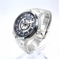 Montre mécanique de sport étanche en acier inoxydable à maillons plats intégrés multicouches pour hommes, vente en gros