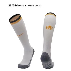 Calcetines deportivos personalizados al por mayor 2324 Toalla de fútbol de tubo largo antideslizante equipo de punto alto con logotipo del <span class=keywords><strong>Club</strong></span> del Equipo Nacional en el cuerpo - Product Image 4