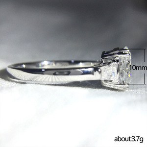 Anello Minimalista con Zirconia Cubica per Donne, Fede Nuziale alla Moda per Banchetti e Celebrazioni - Product Image 5