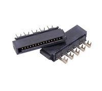 Connettore Femmina a 15 Pin Sata di Tipo Crimp per Stocking (o Stock)