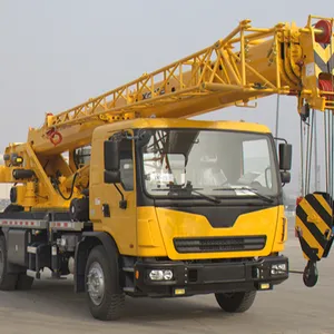TOP Brand New 100 t All Terrain Mobile Truck Crane 100 tons XCA100 con piezas a la venta