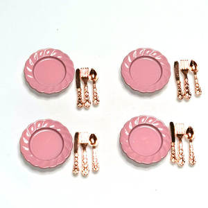 <span class=keywords><strong>SET</strong></span> 1:12 Accessoires Photo pour <span class=keywords><strong>Maison</strong></span> de Poupée : Meubles de Cuisine, Assiettes, Bols, Couverts (Fourchette, Couteau, Cuillère) - Product Image 1