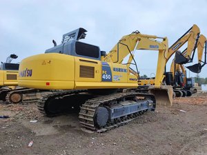 รถขุดไฮดรอลิกดีเซลแบบมือสอง PC450 Komatsu ความสามารถในการทำงานที่แข็งแกร่ง - Product Image 2