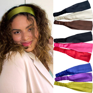 Diadema de satén de seda ancha elástica deportiva lisa y en blanco con logotipo personalizado al por mayor - Product Image 2