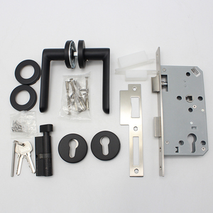Serrure de porte en acier inoxydable Poignées noires Ensemble de leviers Serrure mécanique silencieuse intérieure avec cylindre CE de passage privé - Product Image 4