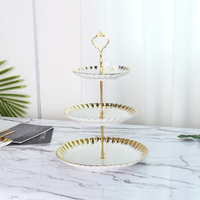 Support à cupcakes en porcelaine dorée à 3 niveaux, centre de table pour mariage, plateau de service pour gâteaux, pour fête d'anniversaire et décoration d'événements