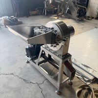 Machine de broyage en acier inoxydable 304 pour la production de poudre de cacao et de produits alimentaires biologiques