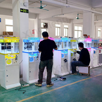 Mini jeu d'arcade à pièces pour petites poupées