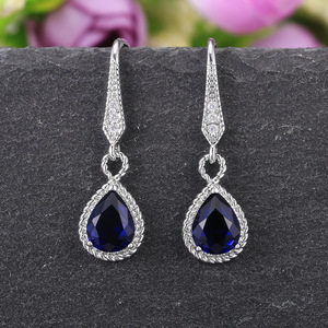 Orecchini in Cristallo Blu per Donne, Eleganti Accessori Moda per Uso Quotidiano e Feste - Product Image 2