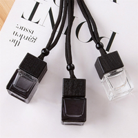 Classique dégradé Mini bois suspendu noir huile essentielle arôme désodorisant Cube 8ml vide voiture diffuseur bouteille