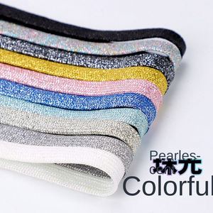Cordones planos de poliéster y seda perlados en oro y plata para zapatillas pequeñas blancas - Product Image 2