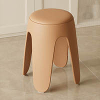 Bancs hauts modernes Tabourets souples avec sièges carrés en plastique épaissi pour adultes enfants Salon robuste Salle à manger Utilisation dans le parc