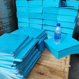 Feuilles <span class=keywords><strong>de</strong></span> papier cartonné A4 A3 <span class=keywords><strong>couleur</strong></span> papier cartonné non couché <span class=keywords><strong>couleur</strong></span> Bristol carte <span class=keywords><strong>couleur</strong></span> carton pour brouillons cadeau - Product Image 1