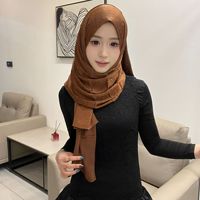 Écharpe Hijab de Luxe Été Scintillante en Satin Respirant avec Strass, Châle Long Plissé Nacré Premium Brillant pour Mariage Femme Musulmane
