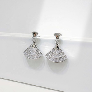 Boucles d'oreilles clous épaisses en argent sterling 925 plaqué or, style éventail, grandes, tendance, pour mariée, style western, bling, pour femmes - Product Image 5
