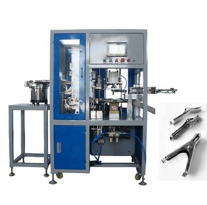Machine d'assemblage de pinces de charge électrique semi-automatique personnalisée, contrôlée par PLC, haute précision, pour la fabrication de clips de charge, garantie 1 an - Product Image 6