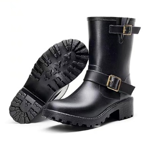 <span class=keywords><strong>Botas</strong></span> <span class=keywords><strong>de</strong></span> Lluvia <span class=keywords><strong>de</strong></span> PVC para <span class=keywords><strong>Mujer</strong></span> YL-25081 <span class=keywords><strong>de</strong></span> Alta Calidad, Resistentes al <span class=keywords><strong>Agua</strong></span>, para Exteriores y Granja, Altura Media Pantorrilla - Product Image 1