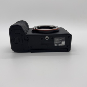 Cámara <span class=keywords><strong>Sony</strong></span> <span class=keywords><strong>A7C</strong></span> II 4K Full Frame sin Espejo Usada, en Excelente Estado, 33MP, Ideal para Vlogging y Viajes, con Wi-Fi y 1 Año de Garantía - Product Image 6