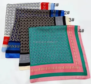Accessori per abiti da 70*70cm con stampa foulard premium fornitore di borse da donna sciarpa per marmitta in poliestere raso foulard in seta