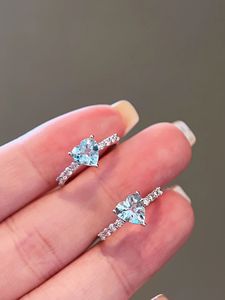 Bague de mariage en or 18 carats Xinfly avec diamant et aquamarine en forme de cœur, bijoux tendance pour femmes - Product Image 4