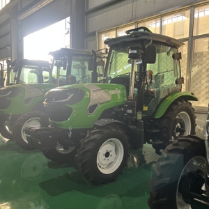 Nouveau modèle de tracteur diesel 4x4 haute puissance avec cabine climatisée, tracteur à quatre roues motrices - Product Image 4