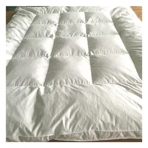 Charming bedding mattress topper double goose feather duck feather hotel mattress topper