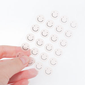 Parches de cicatriz de acné hidrocoloide etiqueta privada personalizada OEM parche de acné en forma de corazón de gato Microdart - Product Image 1