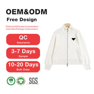 Laine pure certifiée GOTS & OEKO-TEX | Cardigan femme sur mesure - Col montant, double fermeture pour l'hiver - Product Image 1